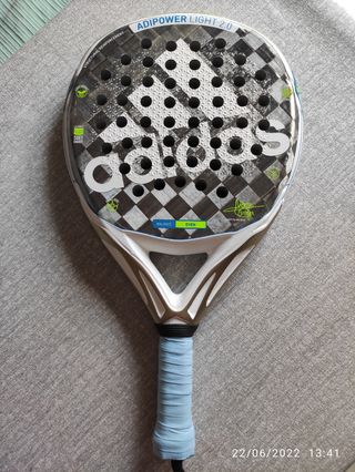 Pala Adidas Adipower light 2.0 de segunda mano por 80 EUR en Sevilla en  WALLAPOP