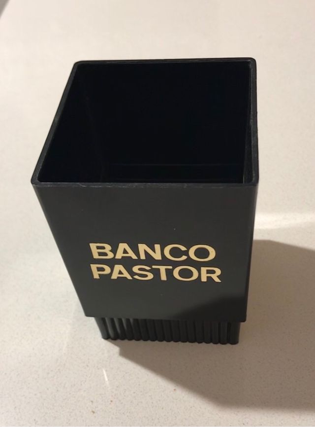 Cubilete lápices y bolígrafos