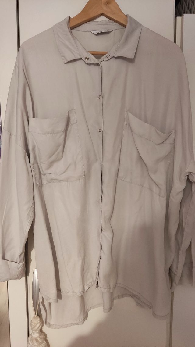 Camisa oversize azul clarito