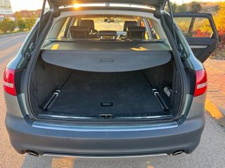 Audi A6 Allroad 2011