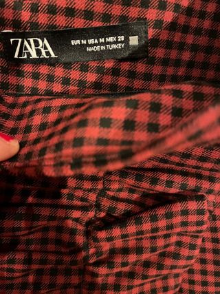 Falda pantalón cuadros de Zara