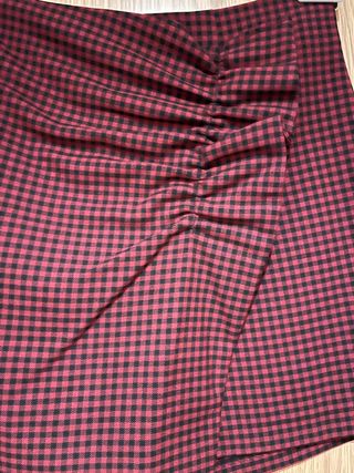 Falda pantalón cuadros de Zara