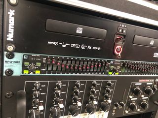 Equipo de música profesional 