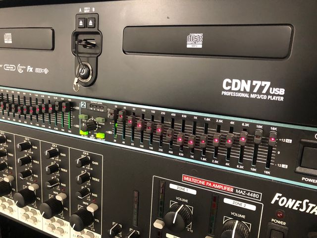 Equipo de música profesional