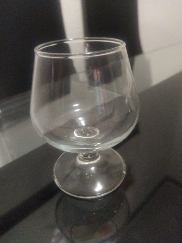 12 copas de coñac antiguas