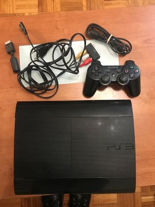 PS3 + cables originales + mando