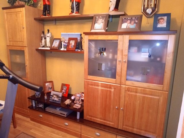Mueble madera pino