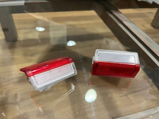 Pilotos luminosos para puertas Mercedes Benz