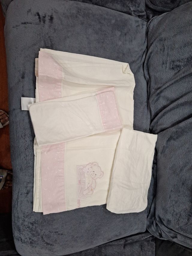 Ropa de cuna