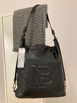 Bolso negro NUEVO 