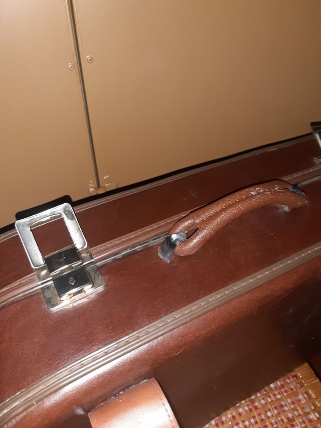 Maleta y bolso de.viaje vintage