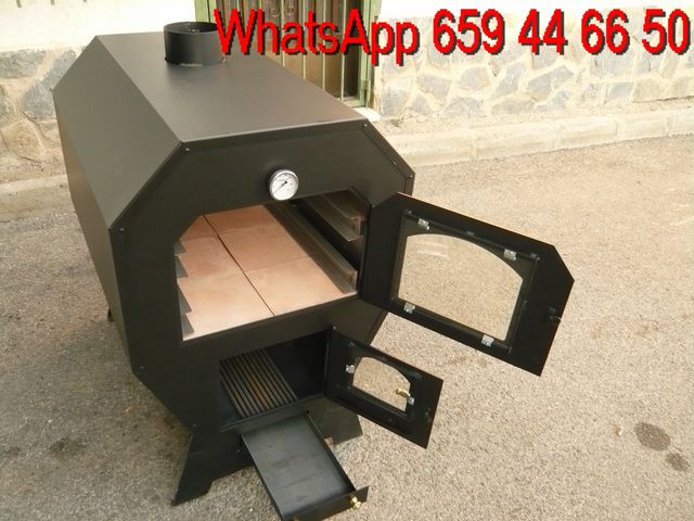 Horno de leña con cubierta aislante 98x67x88
