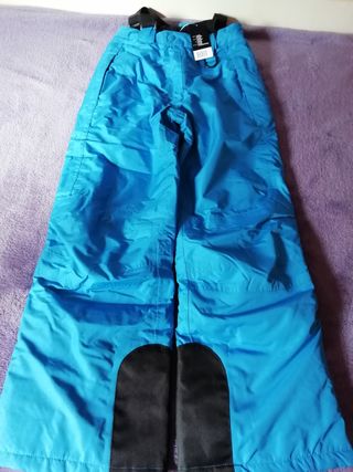 VENDO PANTALÓN ESQUIAR NIÑO CRIVIT NUEVO 