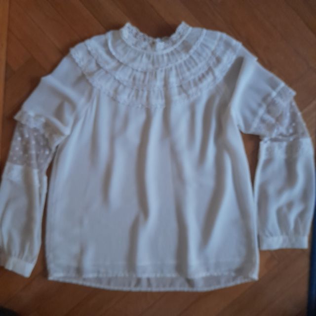 blusa con encaje