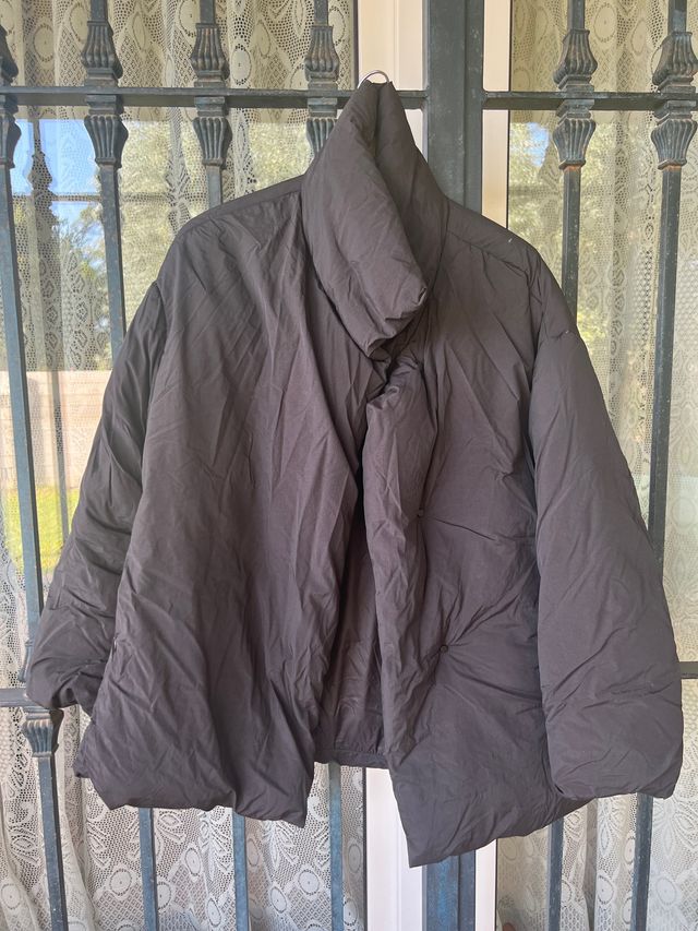 Plumas negro MANGO S