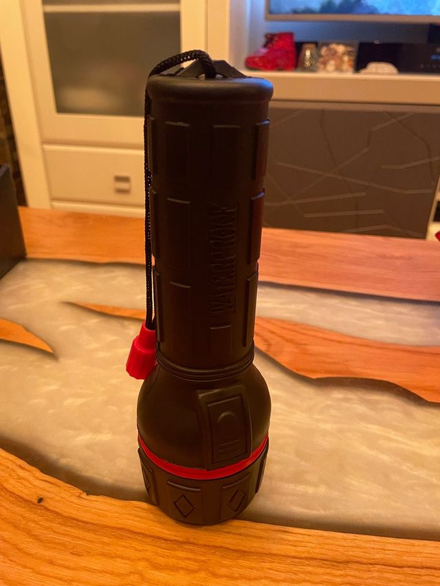 Linterna sumergible.