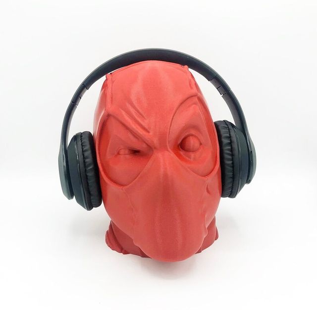 Busto Deadpool para cascos Low Cost