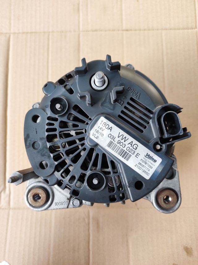 Alternador VW Passat 1.9 TDI 110cv 2010