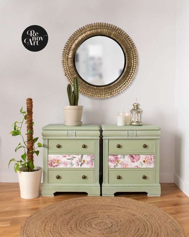 🌸Mesillas renovadas con peonías (65€ sueltas)