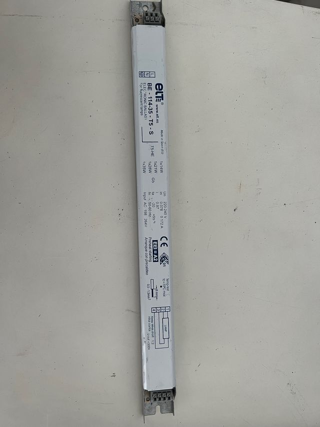 Balastros electrónicos para equipos de iluminacion