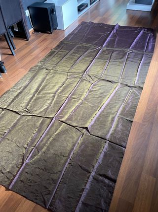 Cortinas Granate, Marrón con reflejos dorados