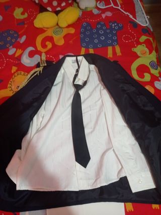 traje de comunión nuevo a estrenar