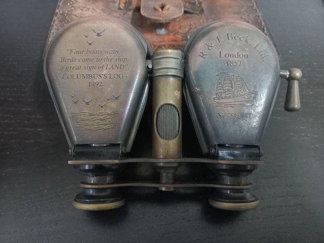 Binocolo marino R.&J. Beck London