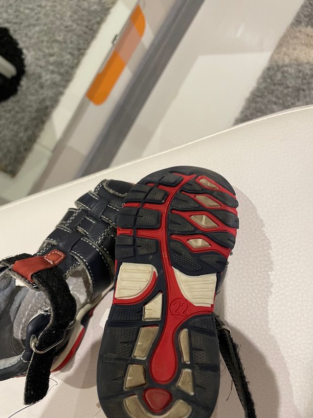 Sandalias infantiles