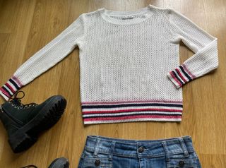 Jersey blanco calado troquelado marino rojo T.S