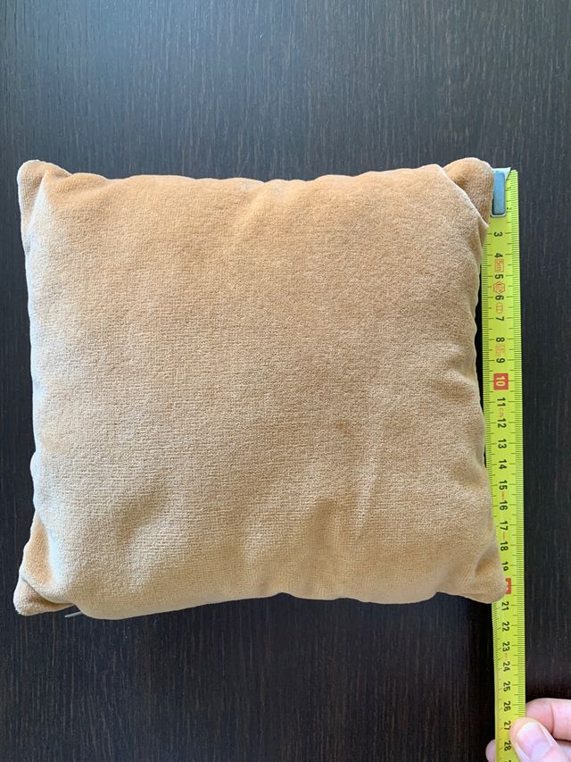 Pequeño cojín con dibujo de setas Nuevo