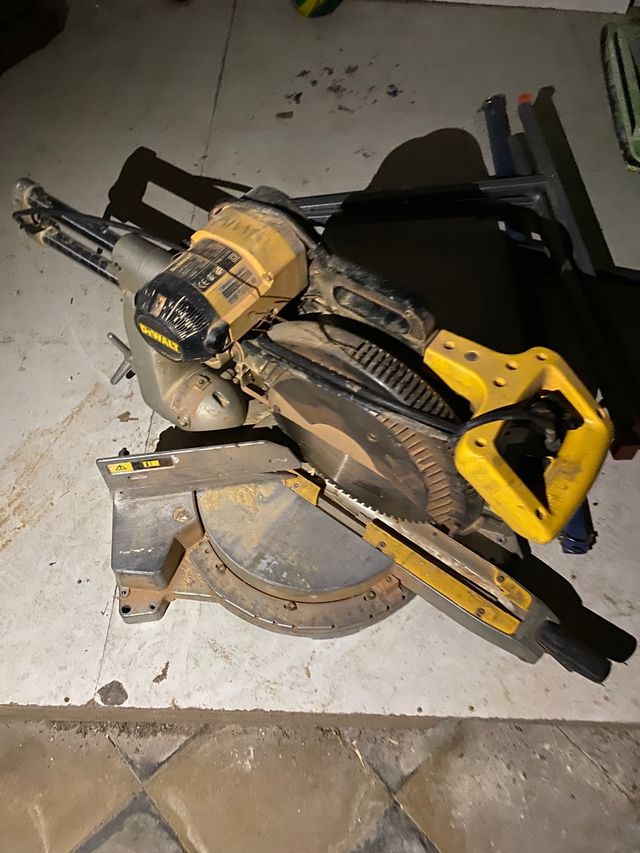 Ingletadora dewalt
