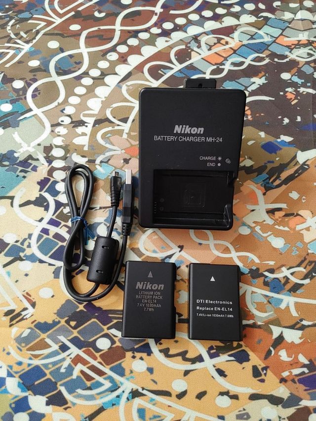 CÁMARA REFLEX NIKON D3200 REBAJADO!!!