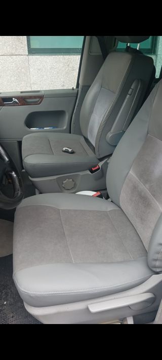  Volkswagen Multivan T5 2.5 TDI 174cv año 2004