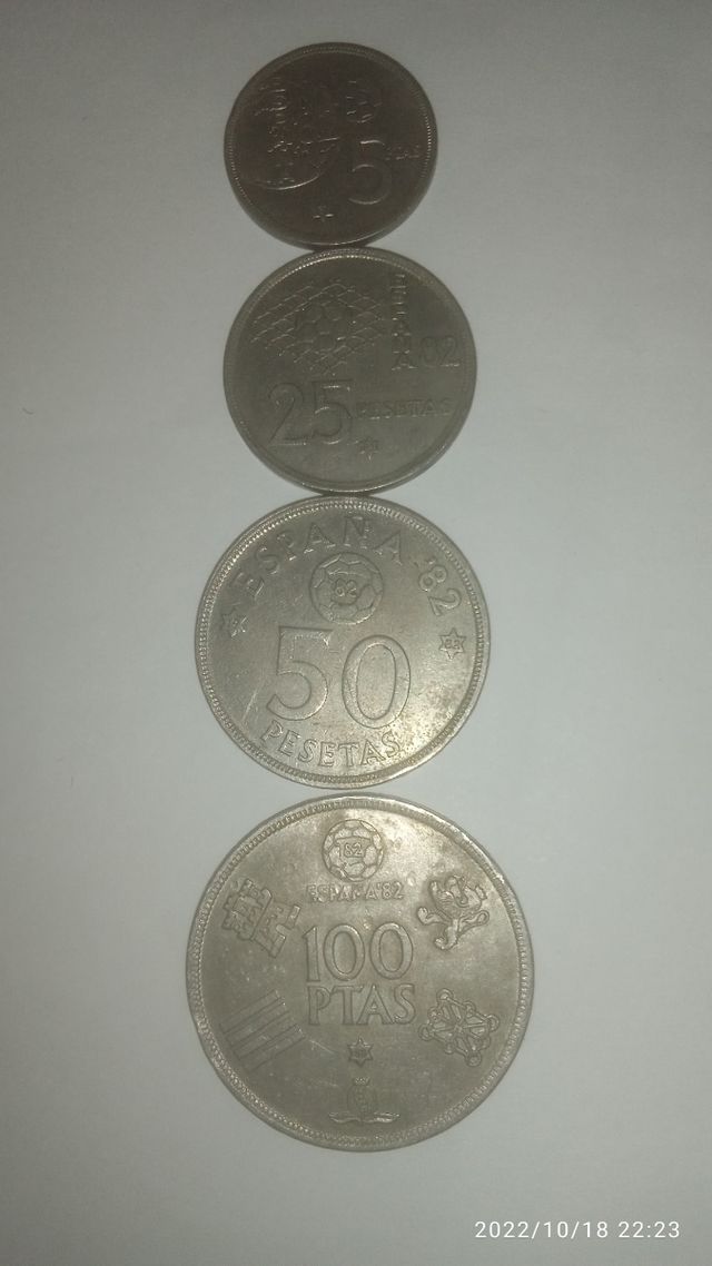 Monedas del 82