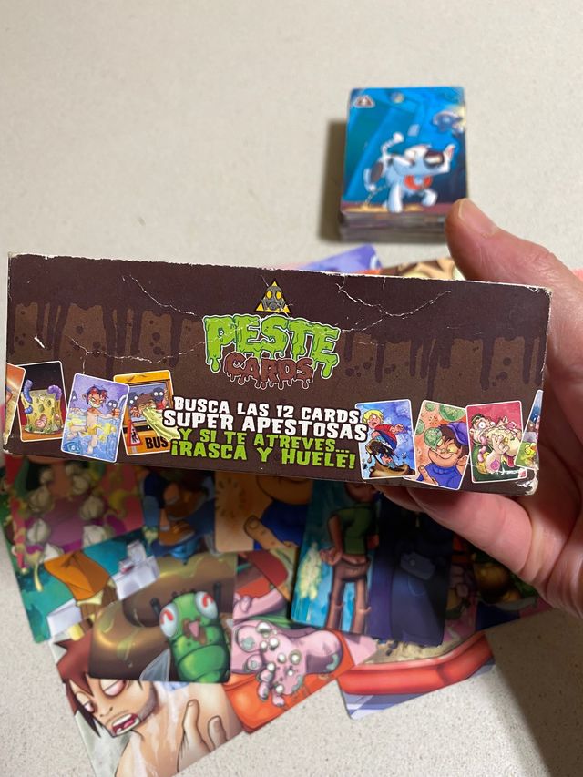 115 CARTE PEST «Carte collezionabili Cromos»