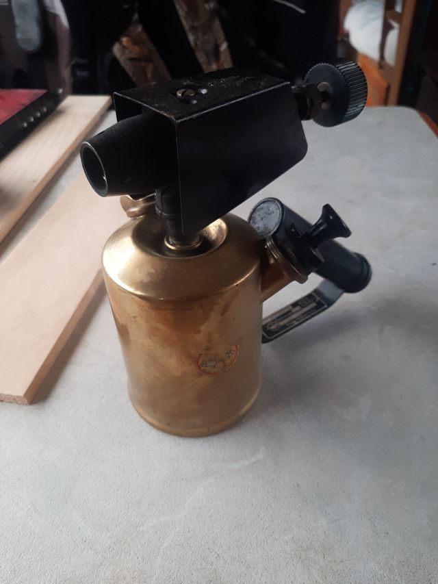 Lámpara llamada antigua