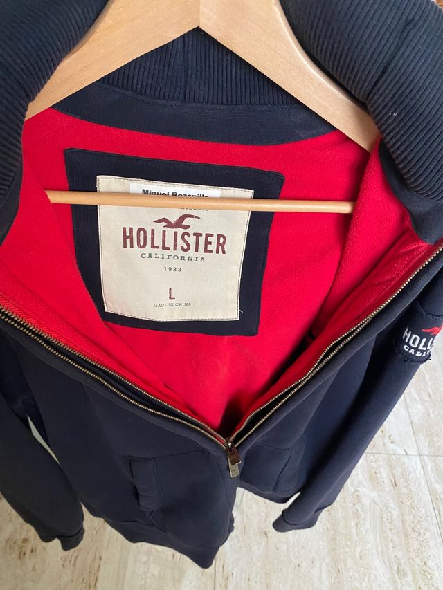 Chaqueta Holister con capucha talla L