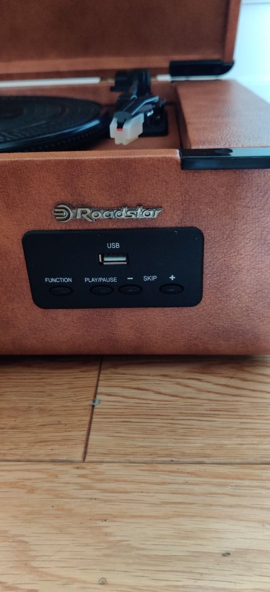 Tocadiscos-maleta ROADSTAR TTR-730 USB vintage