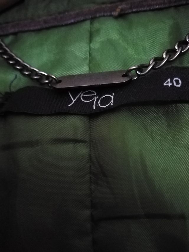 chaqueta yera