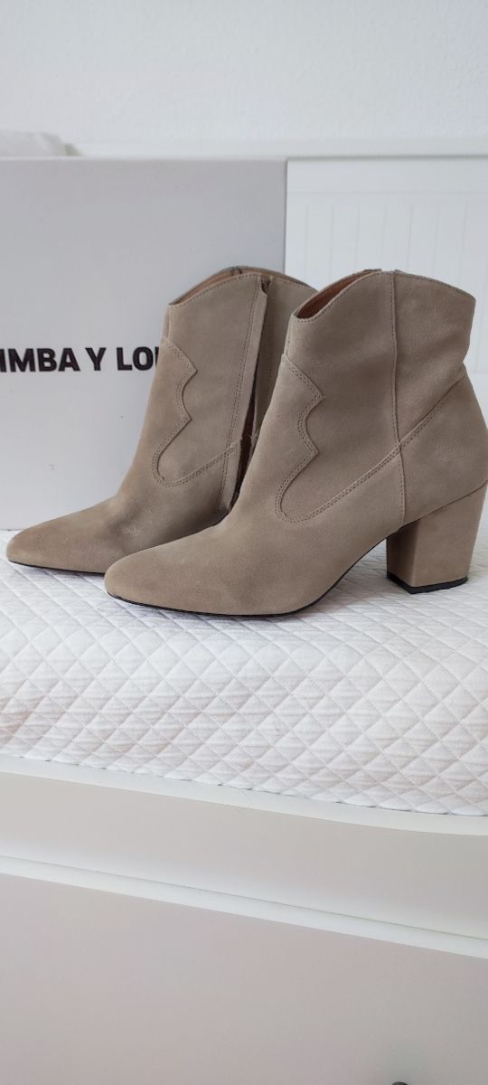 botines de Bimba y Lola color topo , talla 39