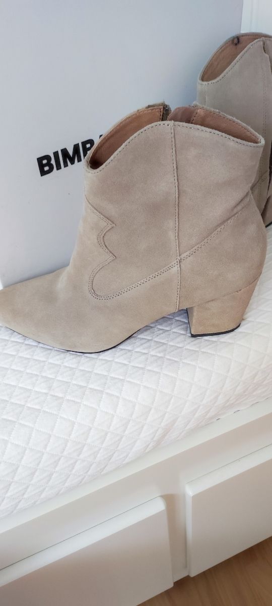 botines de Bimba y Lola color topo , talla 39