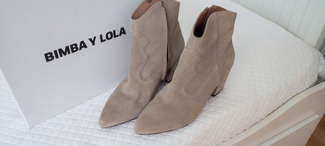 botines de Bimba y Lola color topo , talla 39