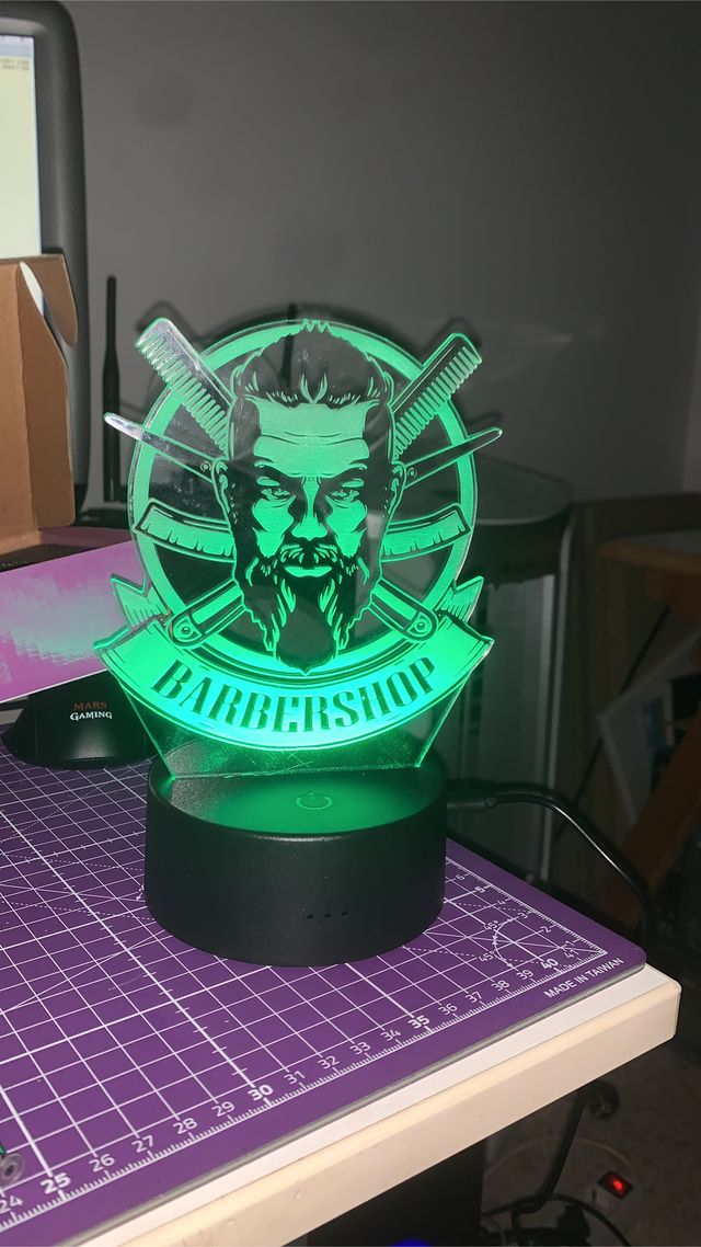 Llaveros, adornos,placas personalizadas.