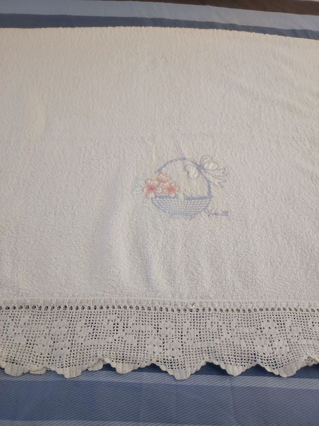 asciugamano grande bianco