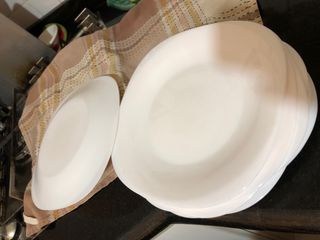 9 Piatti bianchi 