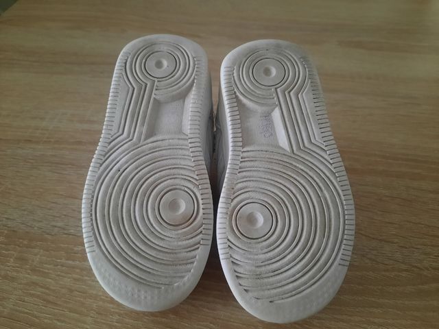 Zapatillas blancas talla 22