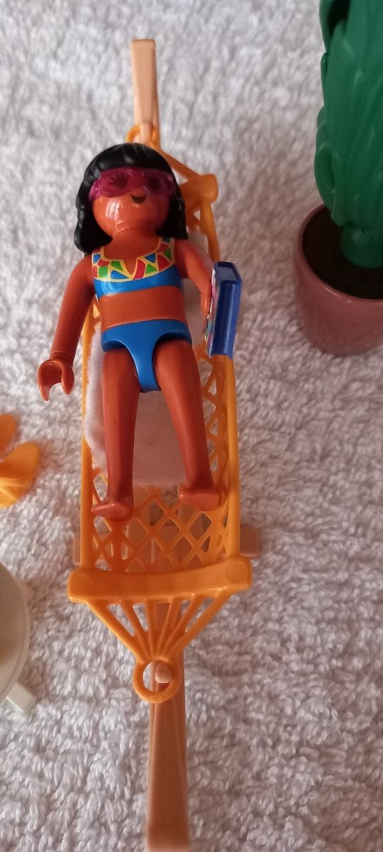 Chica hamaca playmobil