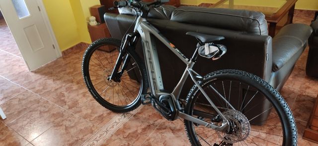 SEMINUEVA Focus Jarifa 2 750wh kiox 300 Bosch