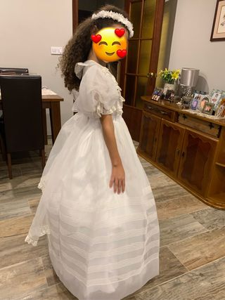 Vestido traje de comunión clásico de organza, 70€