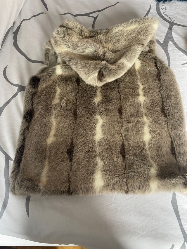 Chaleco de imitación a piel